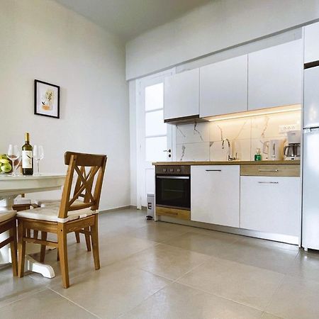 Central Park Apartments Candia Esterno foto